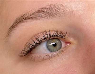 شیک‌ترین کاشت مژه برای چشم ریز؛ مدل مژه ای که چشمو درشت و باز میکنه