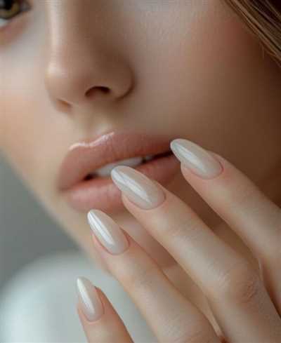 جدیدترین مدل‌های لاک ناخن میلکی یا شیری؛ ایده‌های شیک و ترند برای هر سلیقه