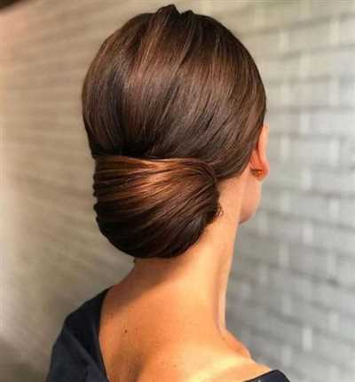 ۲۵ مدل شینیون بسته پایین | ساده و شیک برای هر سلیقه‌ای
