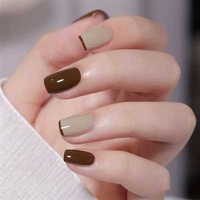 طراحی زیبا و شیک لاک ناخن موکا موس لاکچری
