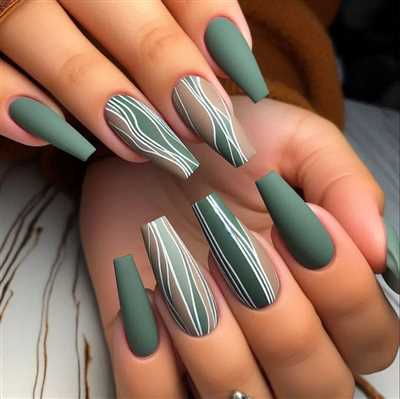 بیش از 60 مدل زیبا و شیک طراحی ناخن سبز ویژه فصل بهار