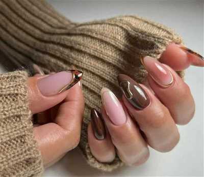 طراحی ناخن مد سال 2025 با ایده های ساده و شیک
