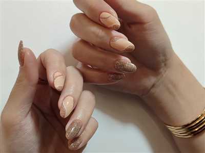 طراحی و کاشت ناخن توسط ناخنکار خانم الهه