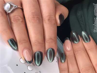 کاشت ناخن توسط آرایشگر خانم سولماز