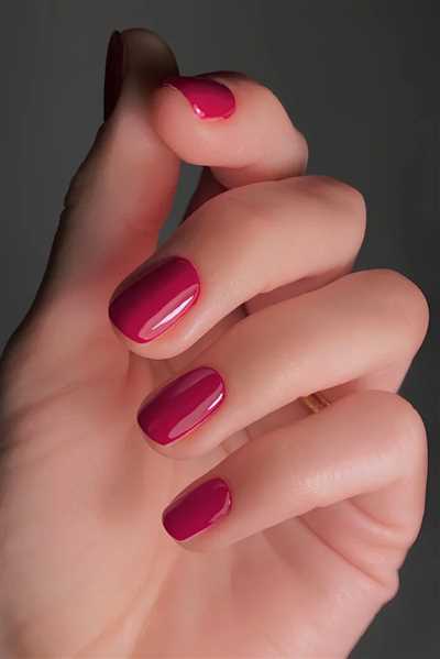 بیش از 30 مدل لاک ناخن ساده پاییزی