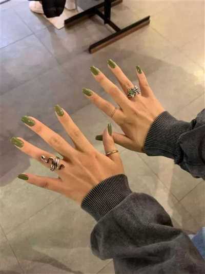 ۳۰ مدل طراحی ناخن بهاری و جدید سبز ماچا