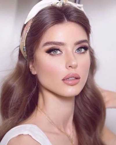20 مدل از جدیدترین مدل میکاپ دخترانه ترند سال