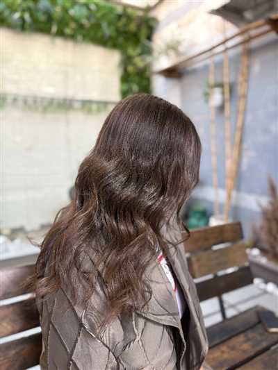 نمونه کار رنگ و لایت در سالن زیبایی پریسا امینه
