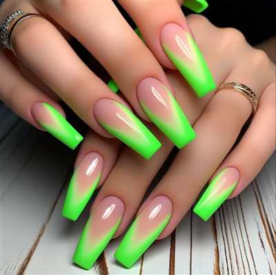 بیش از 60 مدل زیبا و شیک طراحی ناخن سبز ویژه فصل بهار