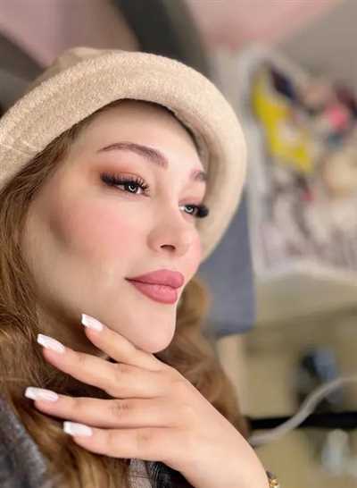 نمونه کار سالن زیبایی نفیسه شمندی