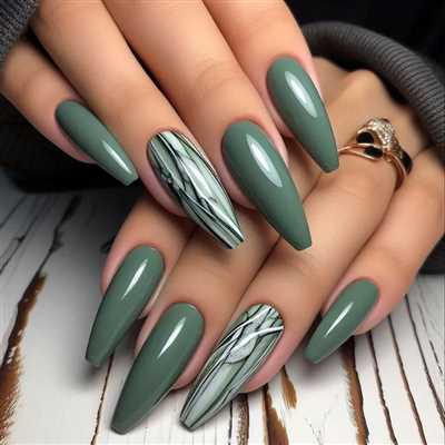 بیش از 60 مدل زیبا و شیک طراحی ناخن سبز ویژه فصل بهار