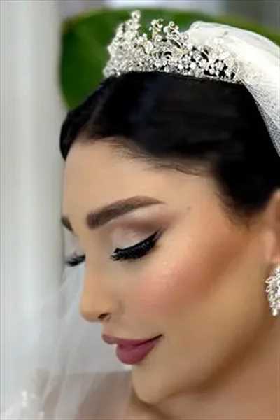 نمونه کار میکاپ عروس خانم بهار فرهادی