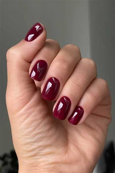 بیش از 30 مدل لاک ناخن ساده پاییزی