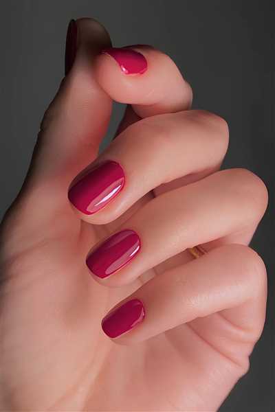 بیش از 30 مدل لاک ناخن ساده پاییزی