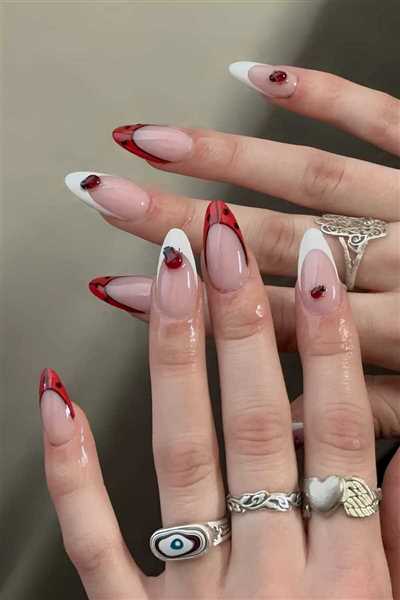18 مدل فرنچ و لاک ژل ناخن با طرح کفشدوزک جذاب و ویژه مخصوص خانم های جوان