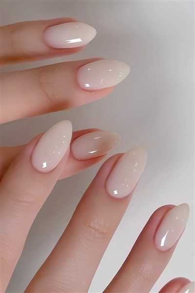 بیش از 30 مدل لاک ناخن ساده پاییزی